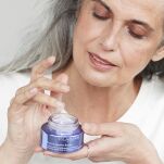 Clarins Nutri-Lumiere Revive Hautton-Verbesserung, Wiederbelebung der Tagescreme für alle Hauttypen 50ml - 5