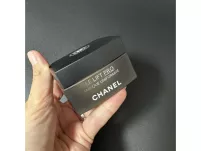 Chanel Le Lift Pro Masque Uniforno korrigiert, definiert eine 50 -ml -Gesichtsmaske - 5